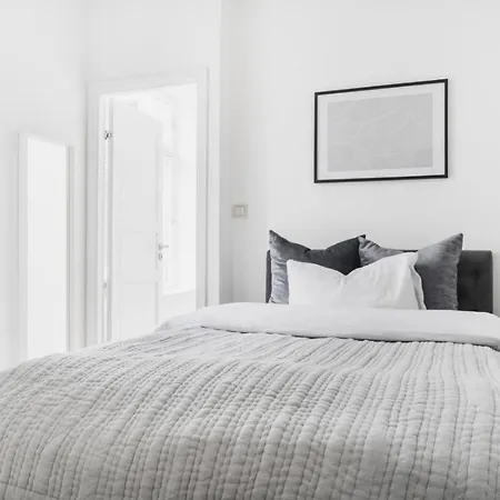 Supercentral Apartment